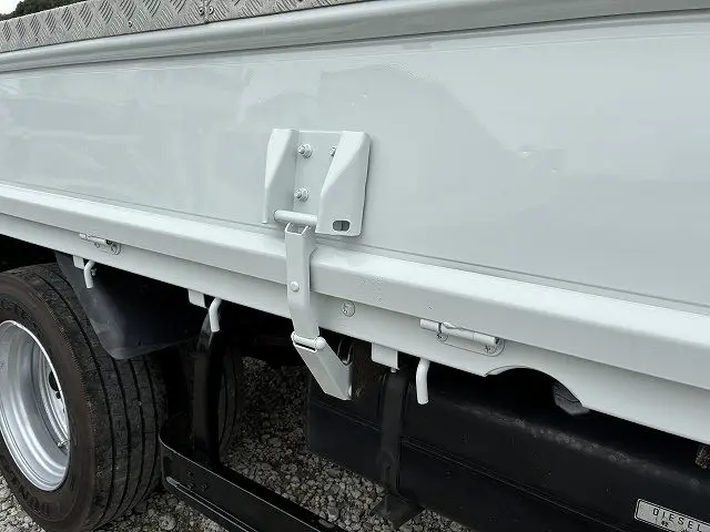 三菱 キャンター PDG-FE83DY(2WD)の写真18