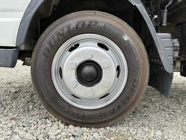 三菱 キャンター PDG-FE83DY(2WD)の写真30