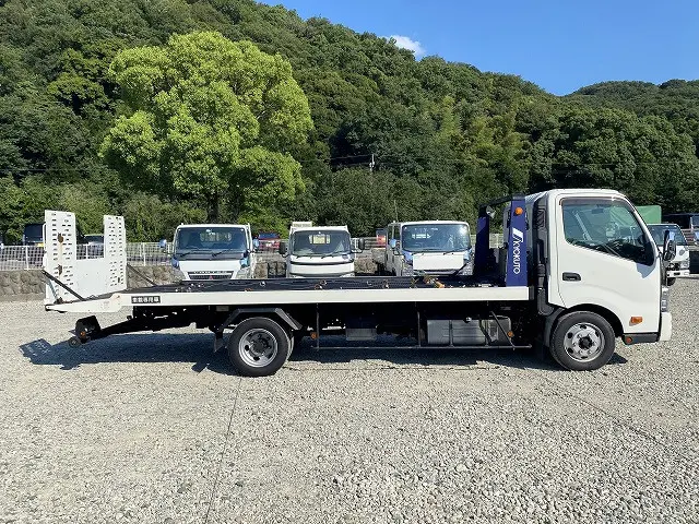 日野 デュトロ TPG-XZU722M(2WD)の写真5