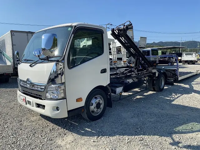 日野 デュトロ TPG-XZU722M(2WD)の写真9