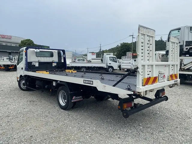 日野 デュトロ 2RG-XZU722M(2WD)の写真6