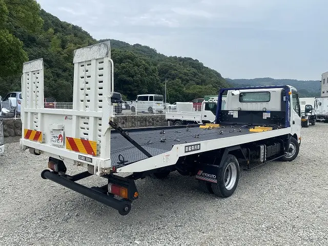 日野 デュトロ 2RG-XZU722M(2WD)の写真8