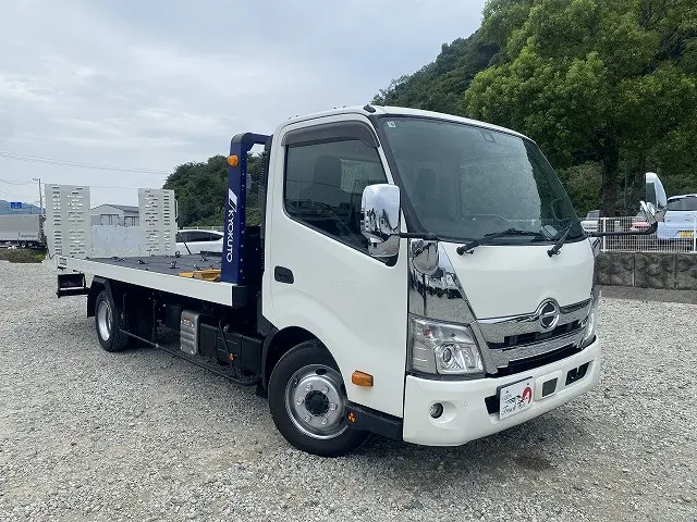 日野 デュトロ 2RG-XZU722M(2WD)の写真10