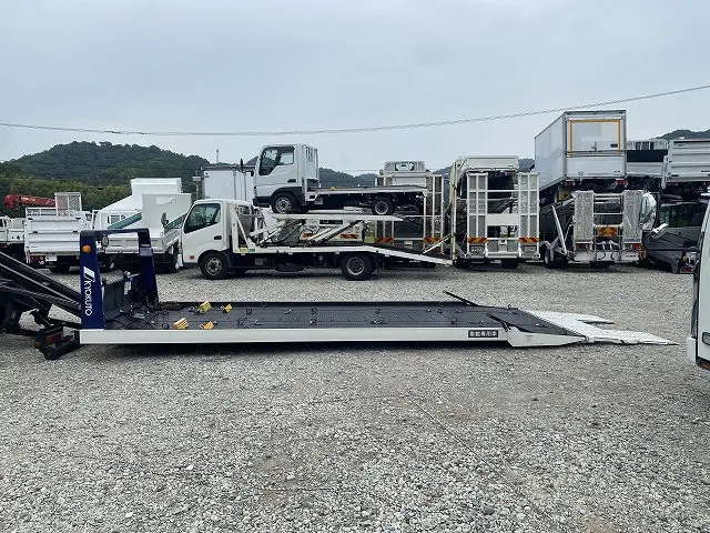 日野 デュトロ 2RG-XZU722M(2WD)の写真11