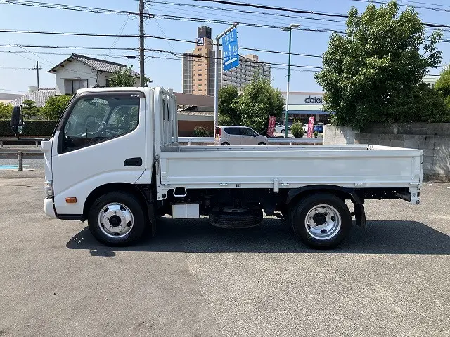 日野 デュトロ 2RG-XZU605M(2WD)の写真4