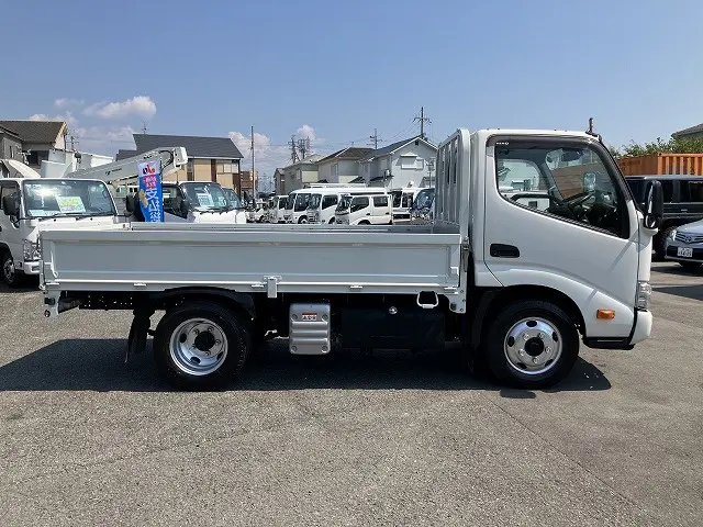 日野 デュトロ 2RG-XZU605M(2WD)の写真5