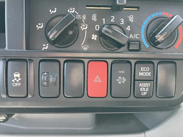 日野 デュトロ 2RG-XZU605M(2WD)の写真35