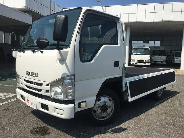 いすゞ エルフ TPG-NJS85A(4WD)の写真9