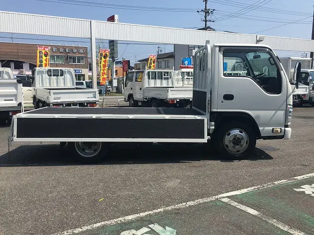 いすゞ エルフ TPG-NJS85A(4WD)の写真12