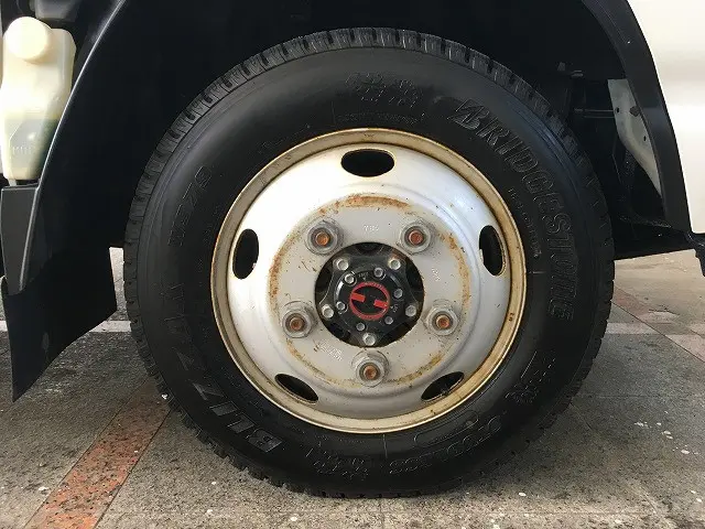 いすゞ エルフ TPG-NJS85A(4WD)の写真26