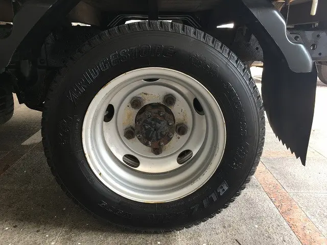 いすゞ エルフ TPG-NJS85A(4WD)の写真28