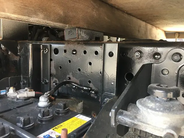 いすゞ エルフ TPG-NJS85A(4WD)の写真35