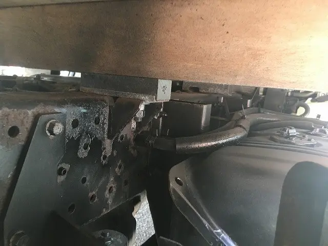 いすゞ エルフ TPG-NJS85A(4WD)の写真37