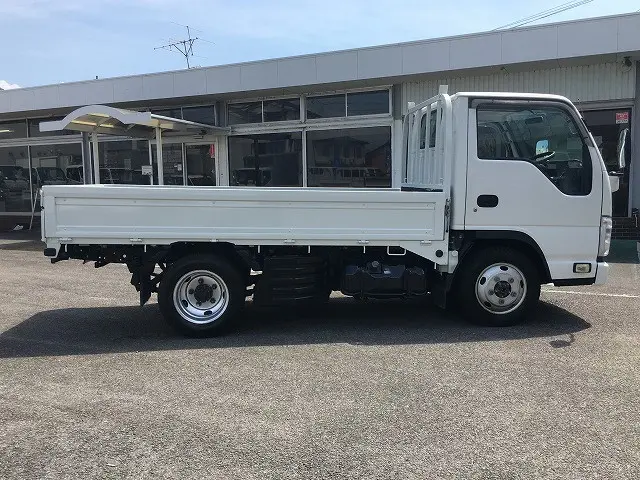 いすゞ エルフ TPG-NJS85A(4WD)の写真5