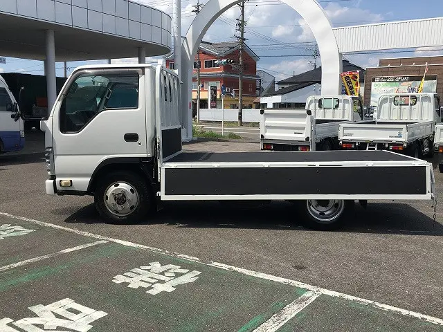 いすゞ エルフ TPG-NJS85A(4WD)の写真11