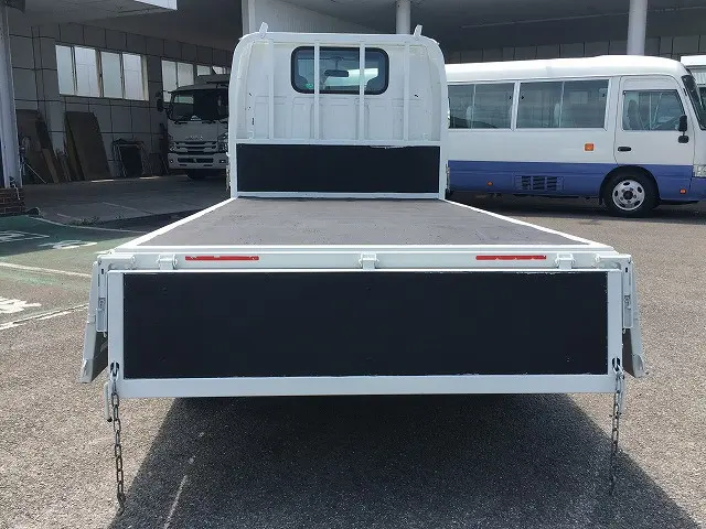 いすゞ エルフ TPG-NJS85A(4WD)の写真14