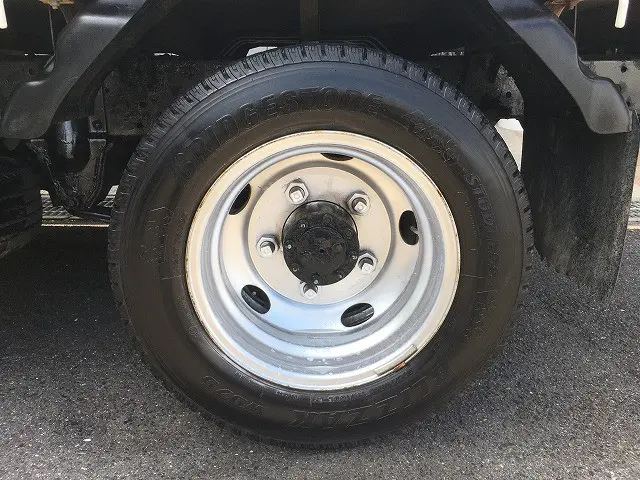 いすゞ エルフ TPG-NJS85A(4WD)の写真28