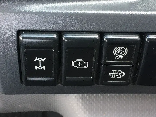 いすゞ エルフ TPG-NJS85A(4WD)の写真37