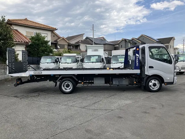 トヨタ ダイナ TDG-XZU722(2WD)の写真5