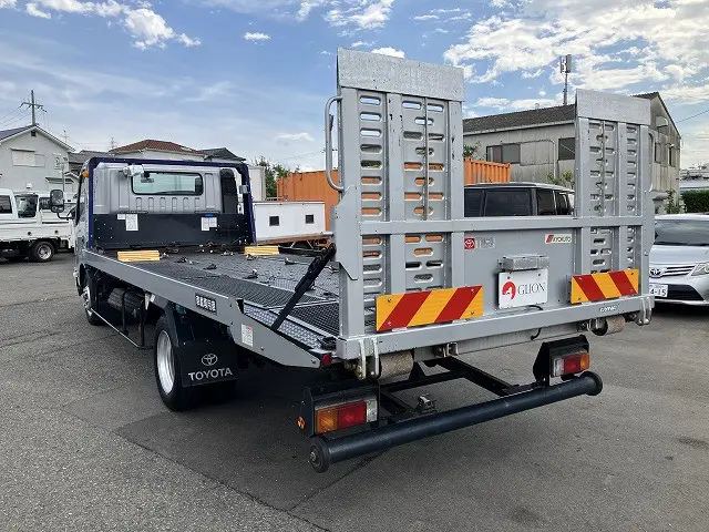 トヨタ ダイナ TDG-XZU722(2WD)の写真6