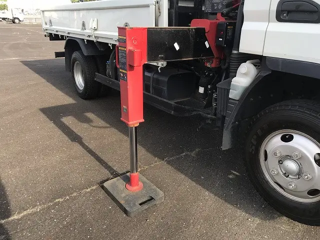 三菱 キャンター TPG-FEB50(2WD)の写真21