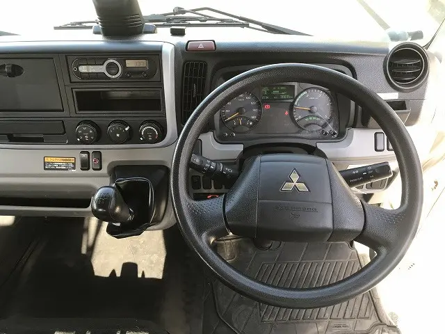 三菱 キャンター TPG-FEB50(2WD)の写真46