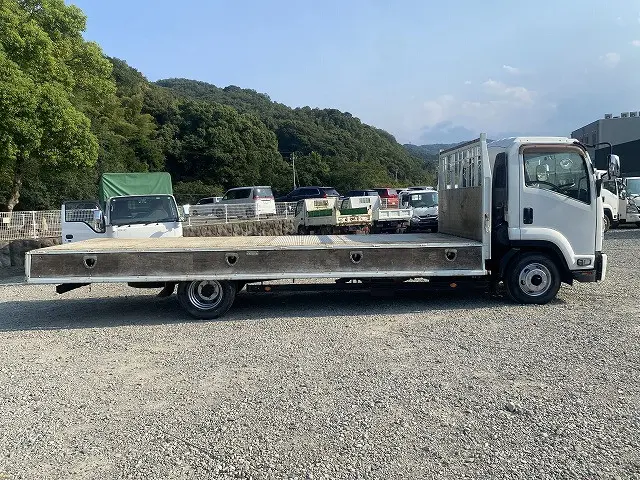 いすゞ フォワード TKG-FRR90S1(2WD)の写真12