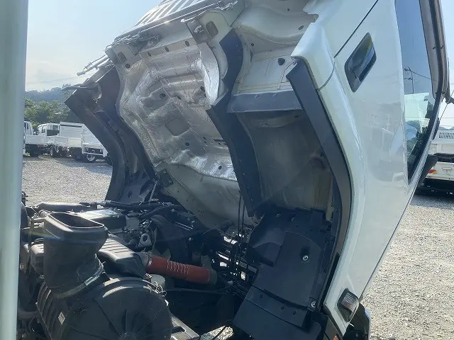 いすゞ フォワード TKG-FRR90S1(2WD)の写真22