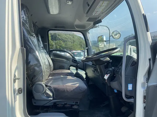 いすゞ フォワード TKG-FRR90S1(2WD)の写真26