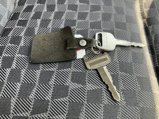 いすゞ エルフ PB-NKR81A(2WD)の写真40