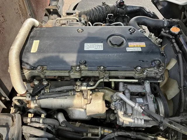 いすゞ エルフ PB-NKR81A(2WD)の写真45