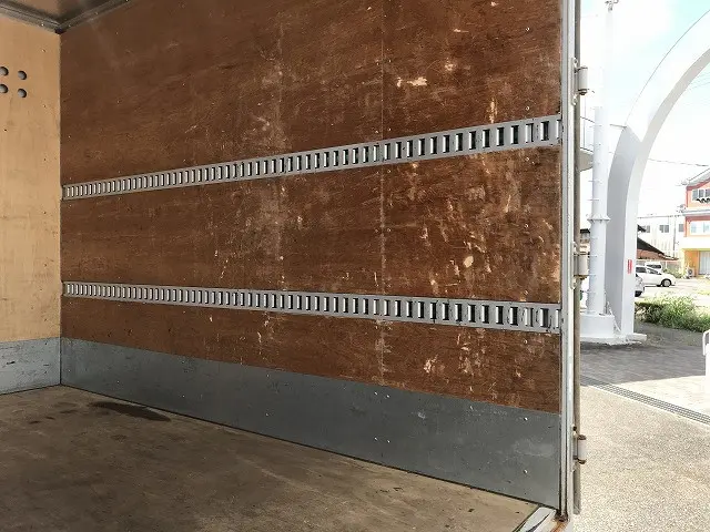 いすゞ エルフ TPG-NLS85AN(4WD)の写真16