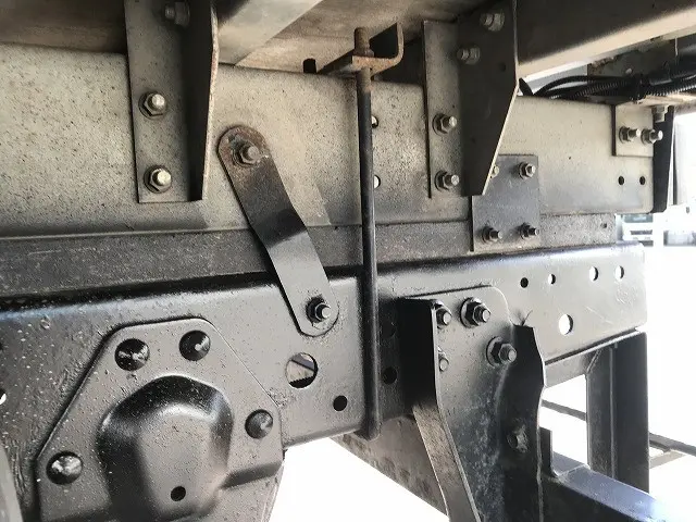 いすゞ エルフ TPG-NLS85AN(4WD)の写真36