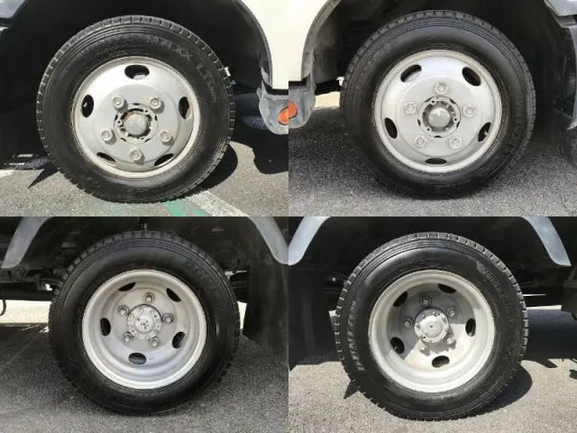 日野 デュトロ TKG-XZU710M(2WD)の写真29