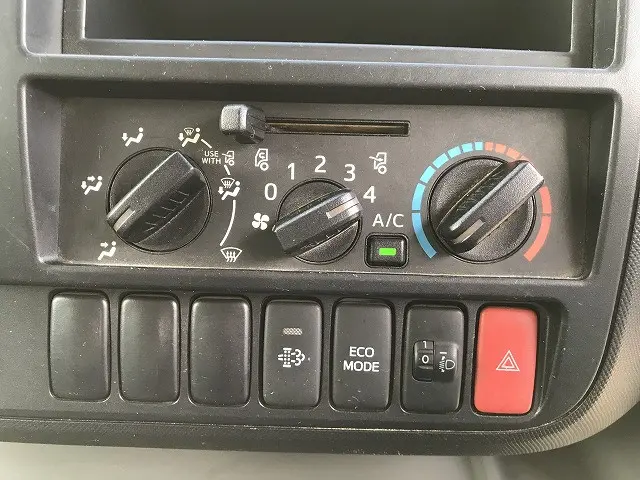 日野 デュトロ TKG-XZU710M(2WD)の写真42