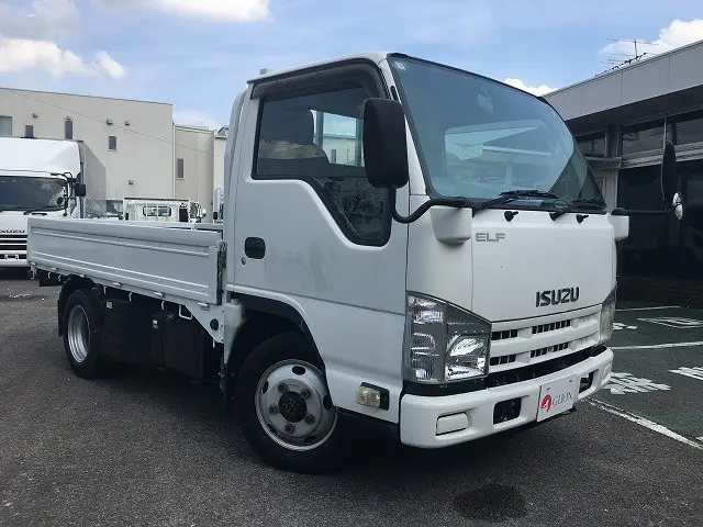 いすゞ エルフ TKG-NJS85A(2WD)の写真3