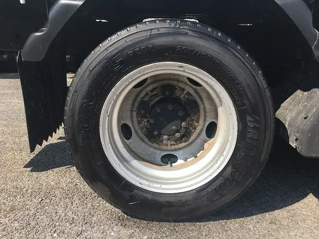いすゞ エルフ TKG-NJS85A(2WD)の写真28