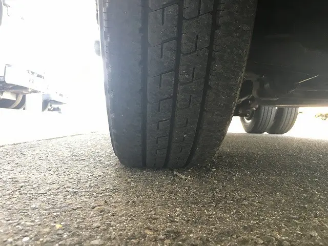 いすゞ エルフ TKG-NJS85A(2WD)の写真31