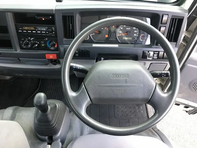 いすゞ エルフ TKG-NJS85A(2WD)の写真43