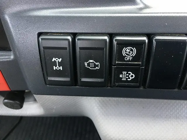 いすゞ エルフ TKG-NJS85A(2WD)の写真46