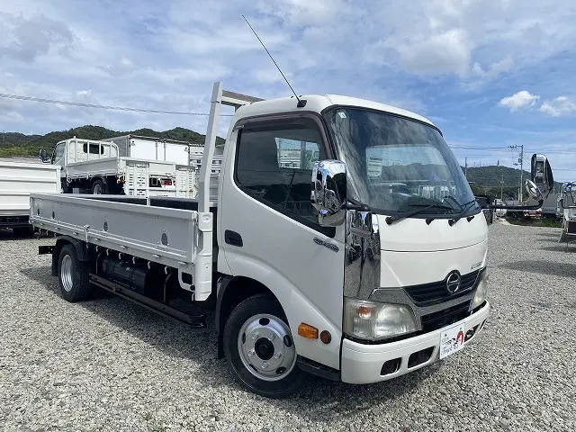 日野 デュトロ SKG-XZU650M(2WD)の写真3