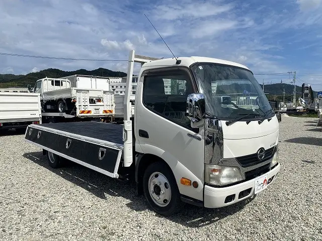 日野 デュトロ SKG-XZU650M(2WD)の写真10