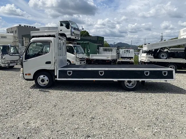 日野 デュトロ SKG-XZU650M(2WD)の写真11