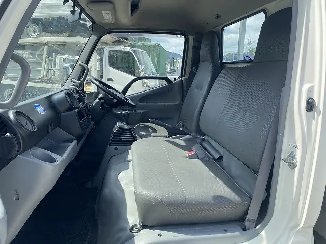 日野 デュトロ SKG-XZU650M(2WD)の写真26