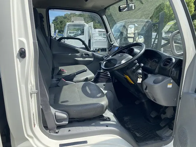 日野 デュトロ SKG-XZU650M(2WD)の写真27