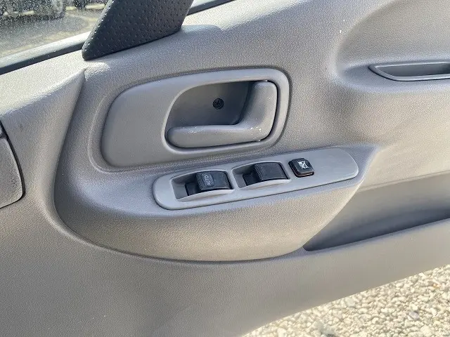 日野 デュトロ SKG-XZU650M(2WD)の写真32