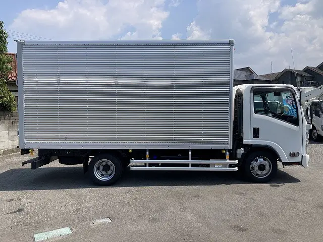 いすゞ エルフ 2RG-NPR88AN(2WD)の写真5