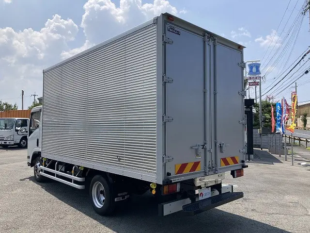 いすゞ エルフ 2RG-NPR88AN(2WD)の写真6