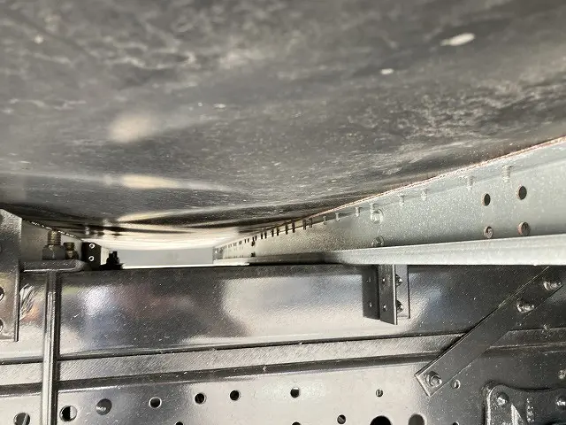 いすゞ エルフ 2RG-NPR88AN(2WD)の写真19