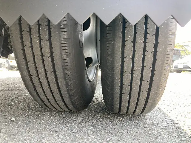 いすゞ エルフ 2RG-NPR88AN(2WD)の写真27